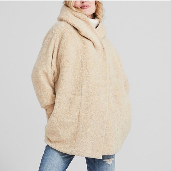 HATCH Maternity Coco Coat • Jacket - Picture 2 of 8